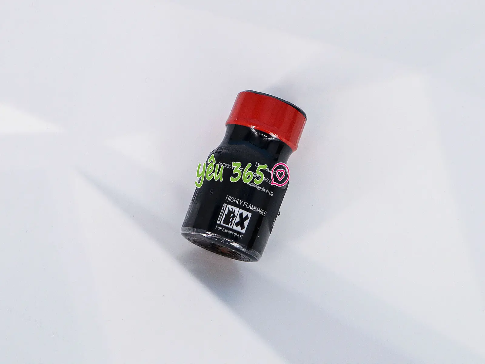 Chai hít Poppers Black Label 10ml tăng cảm giác khoái cảm