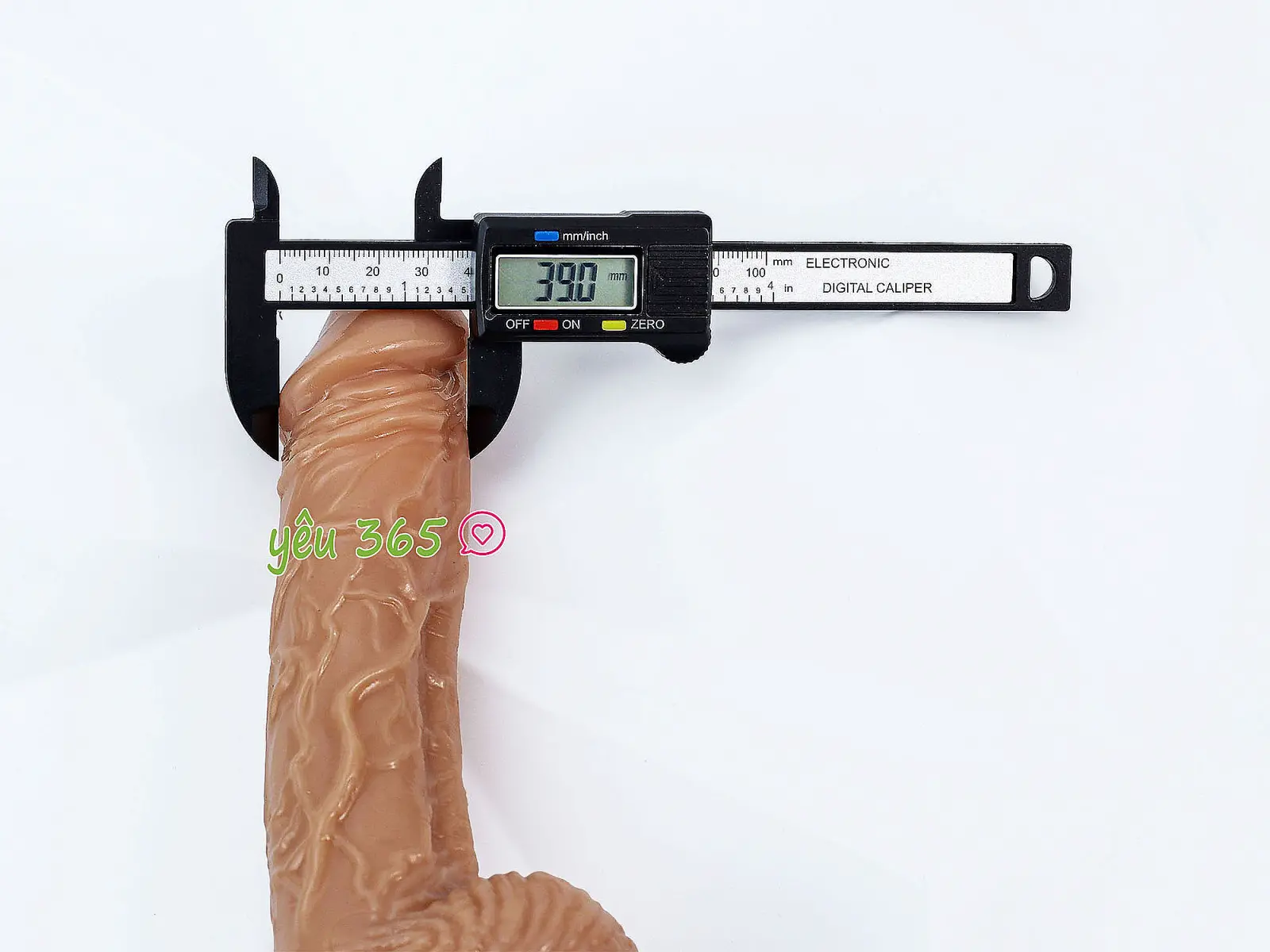 Dương vật giả có đế Spark Wand kèm điều khiển