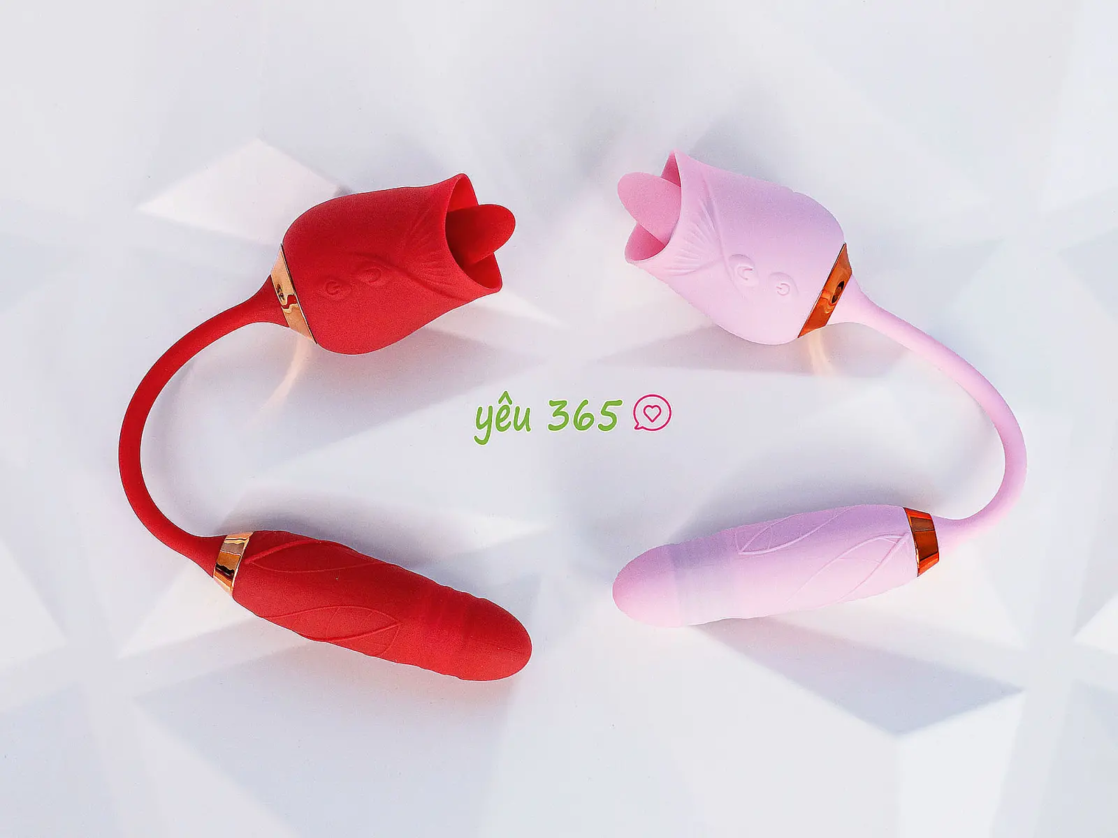 Trứng rung tình yêu hoa hồng hai đầu lưỡi liếm và trứng rung thụt