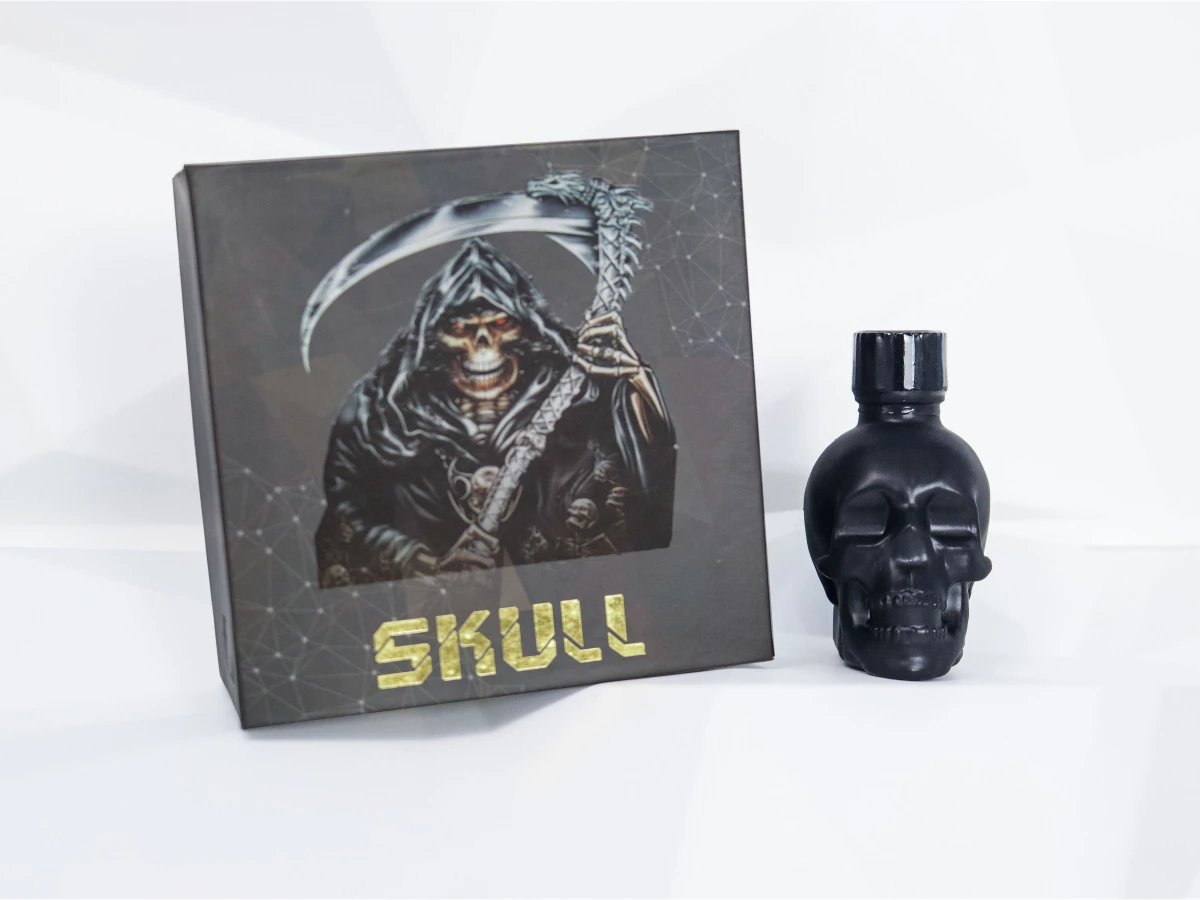 Chai ngửi Skull đen tăng cảm gi&aacute;c kho&aacute;i cảm