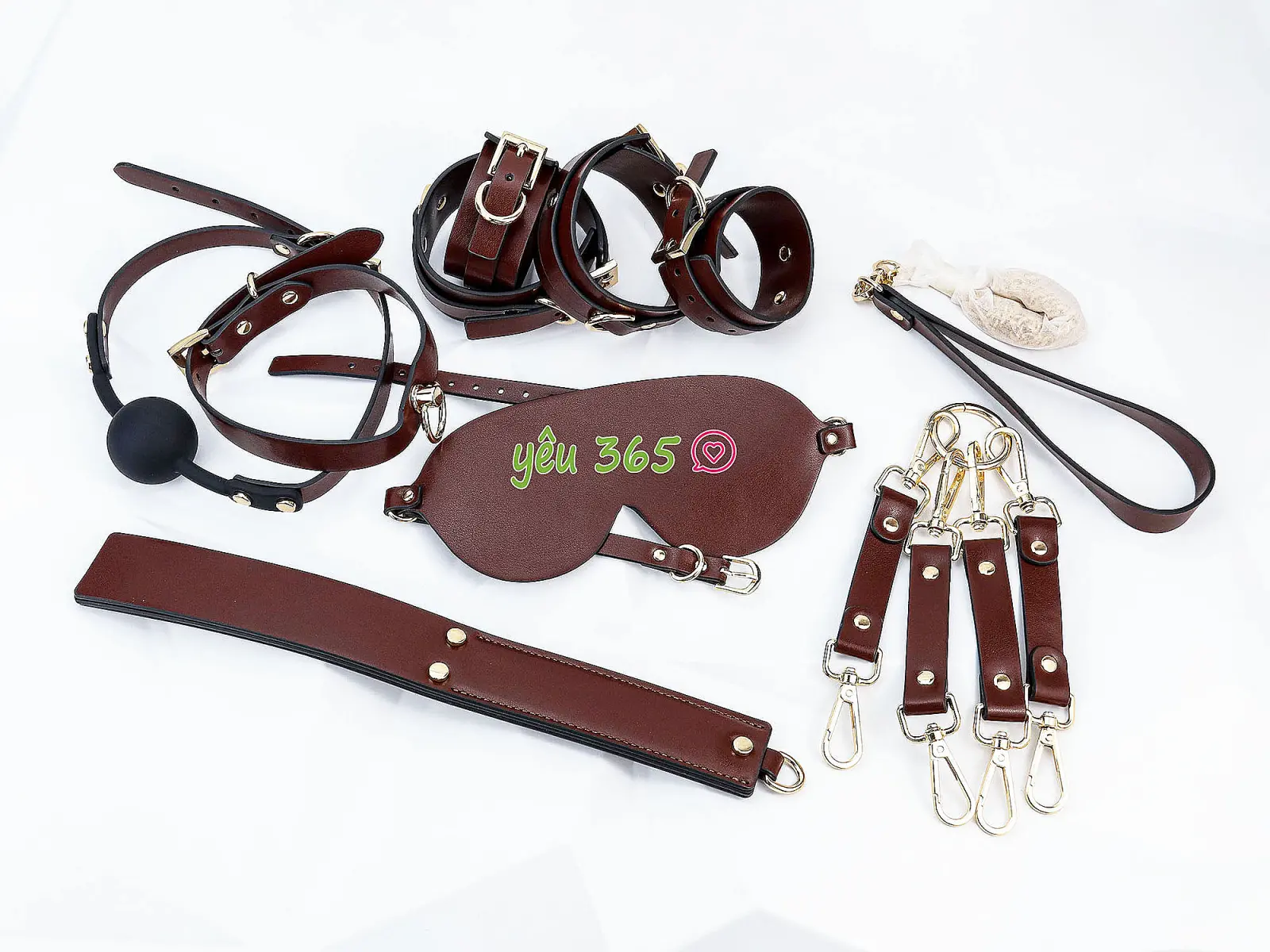 Túi đồ chơi bạo dâm da nâu 8 món