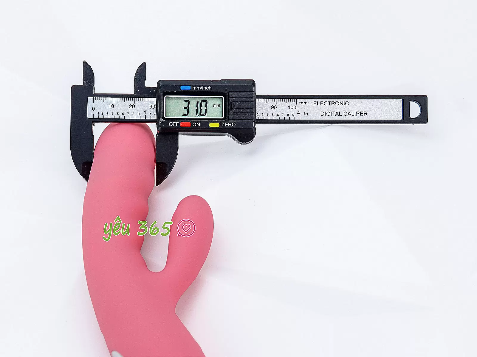 Máy mát xa điểm G Svakom Avery rung thụt chuẩn USA