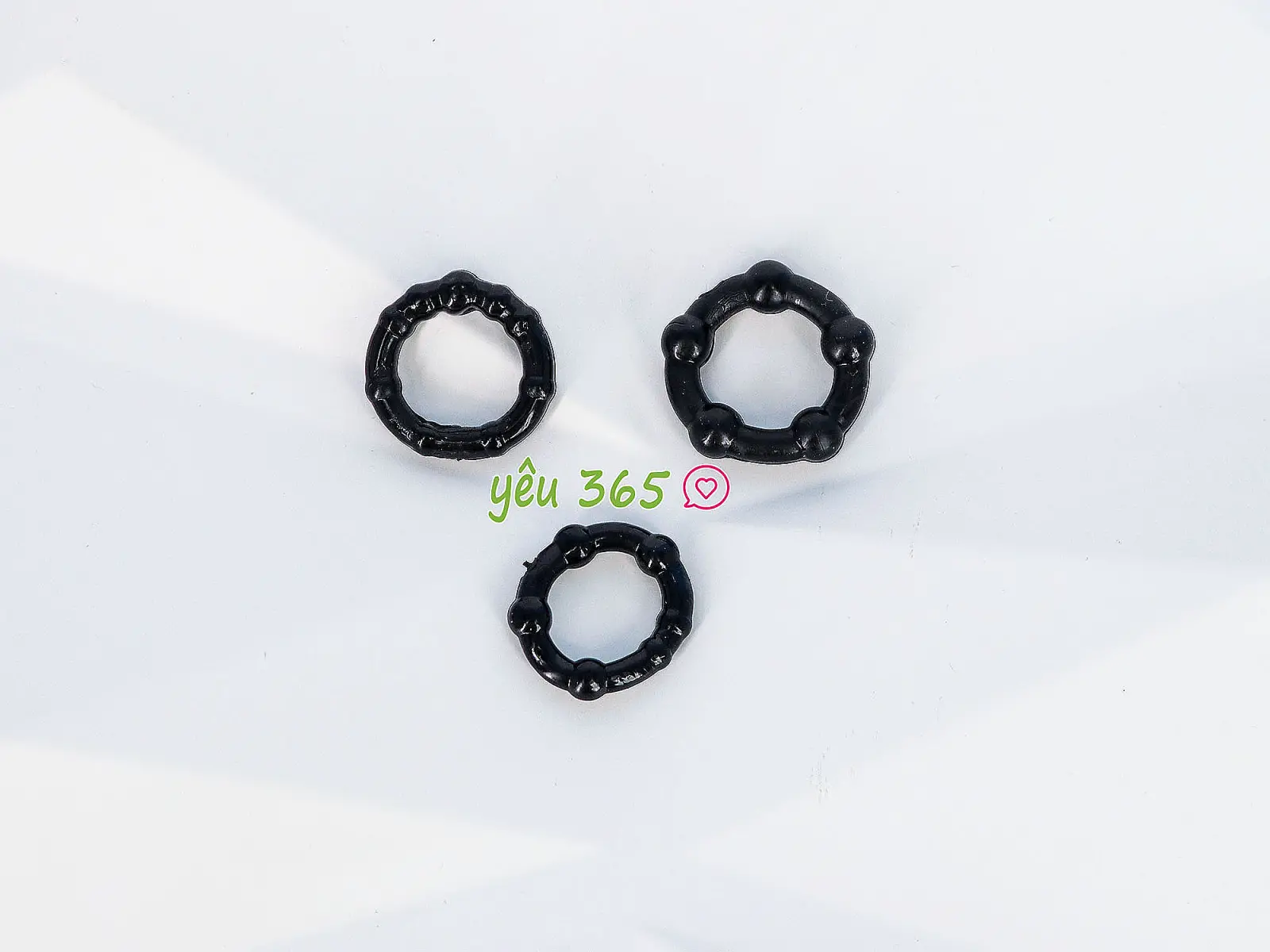 Bộ 3 vòng đeo Stay Hard đen