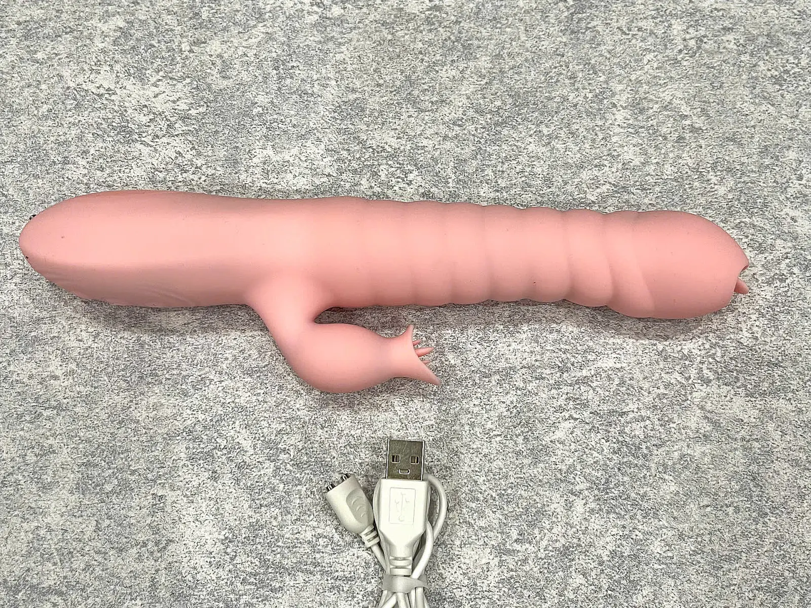 Thanh lý - Dương vật giả silicon Sweet Vibrator không còn chức năng rung