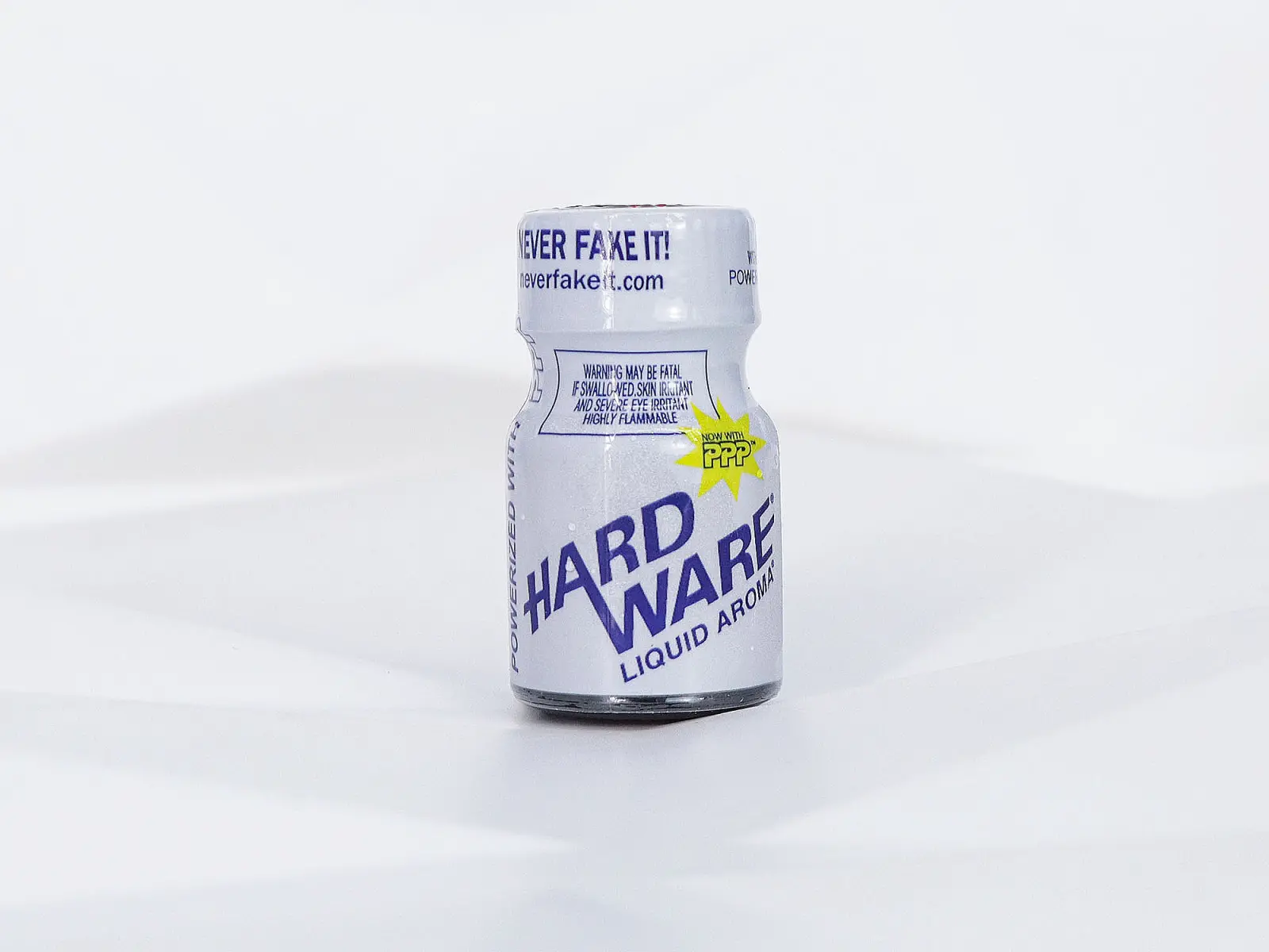 Chai h&iacute;t Hard Ware 10ml tăng cảm gi&aacute;c hưng phấn