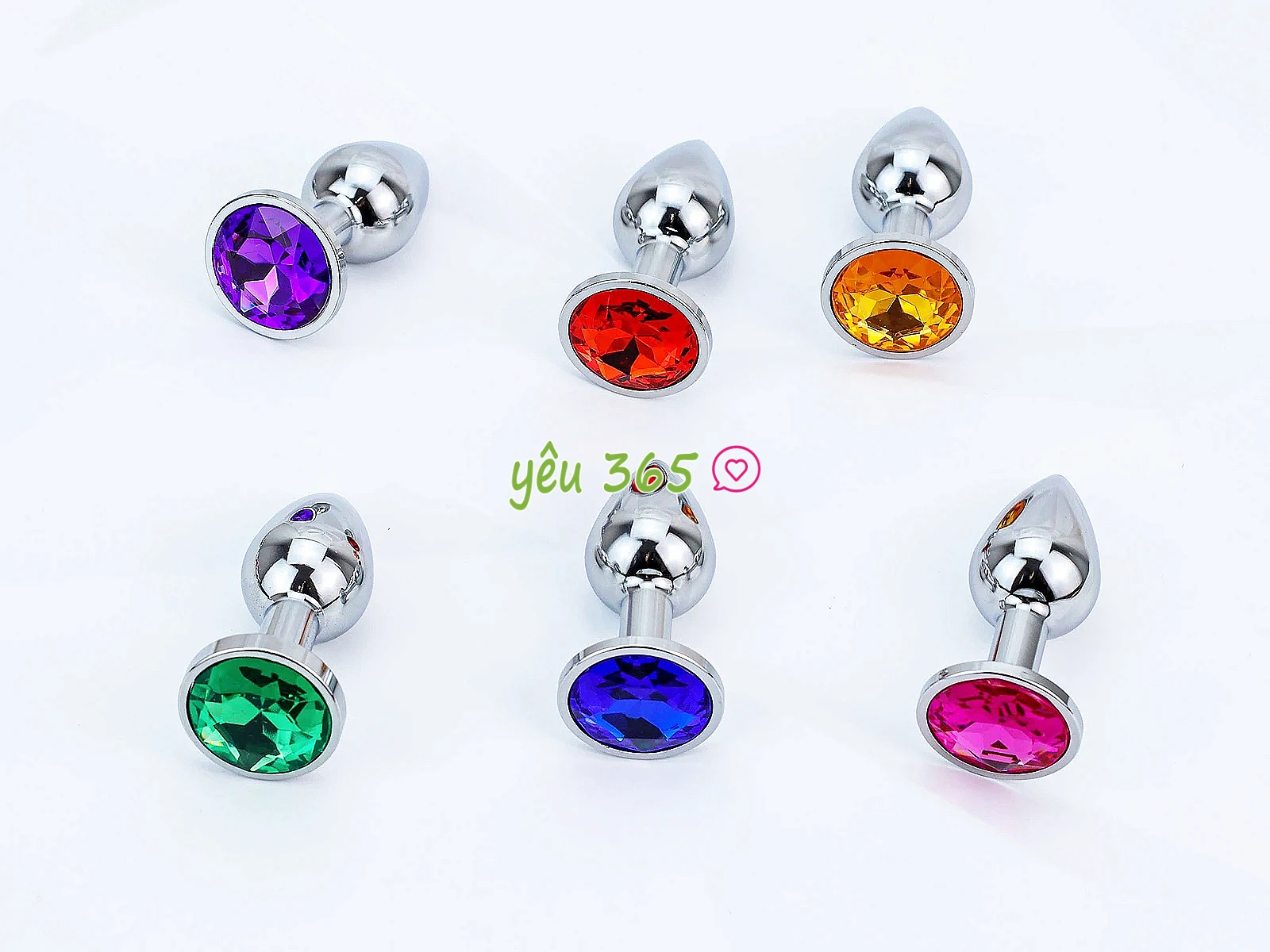 Đồ chơi kích hậu Inox size 2.55 cm đế pha lê nhiều màu sắc