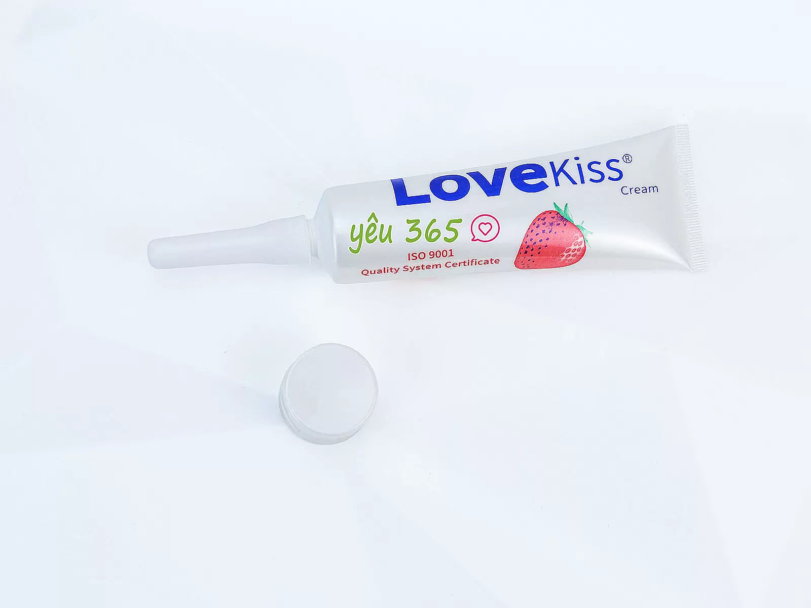 Gel bôi trơn Love Kiss Cream hương dâu