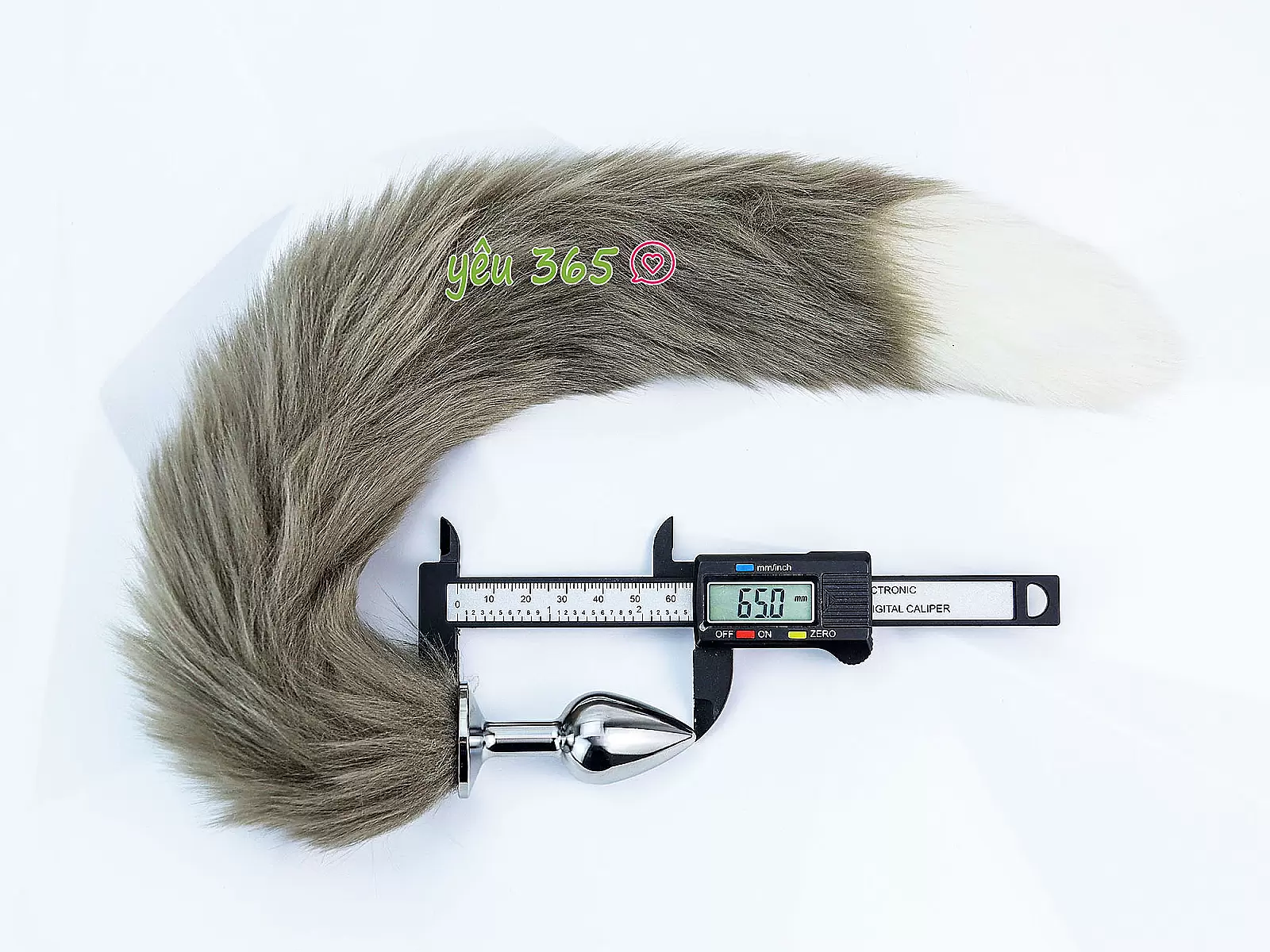 Đồ chơi kích hậu inox đuôi cáo xám rêu màu đẹp