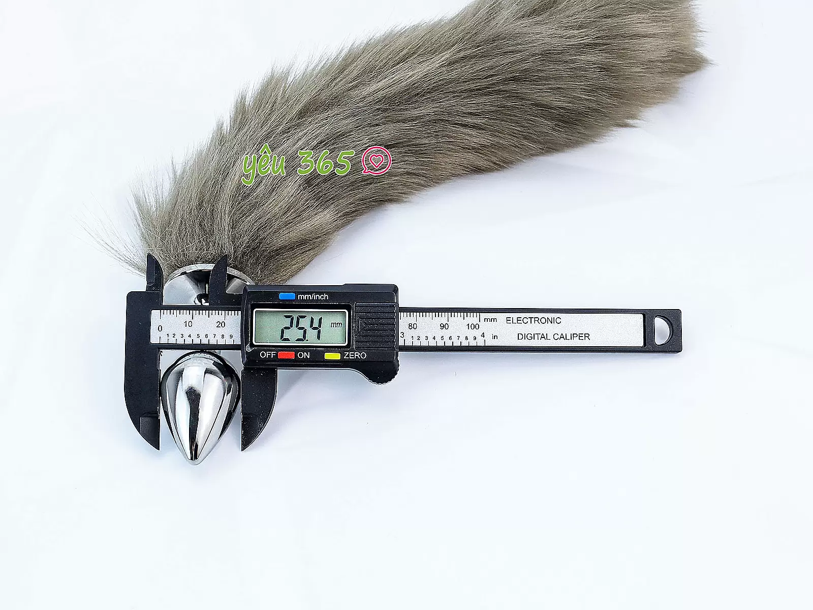 Đồ chơi kích hậu inox đuôi cáo xám rêu màu đẹp