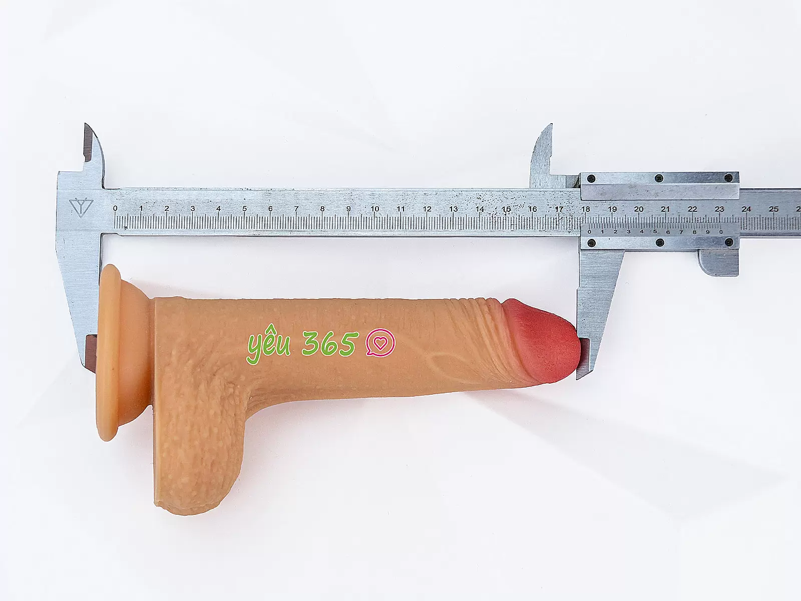 Dương vật giả có đế Lovetoy Nature Cock 7 inch có bìu
