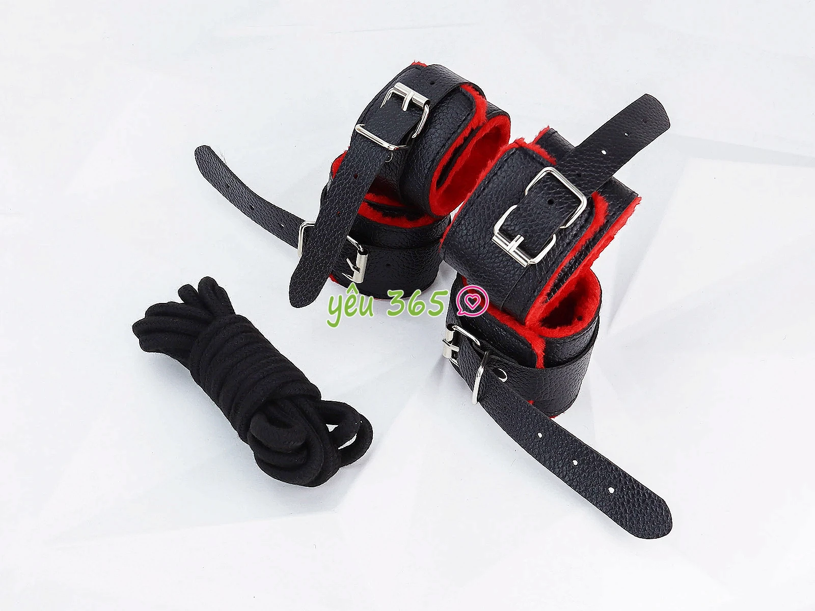 Bộ đồ chơi bạo dâm 10 món 2 màu