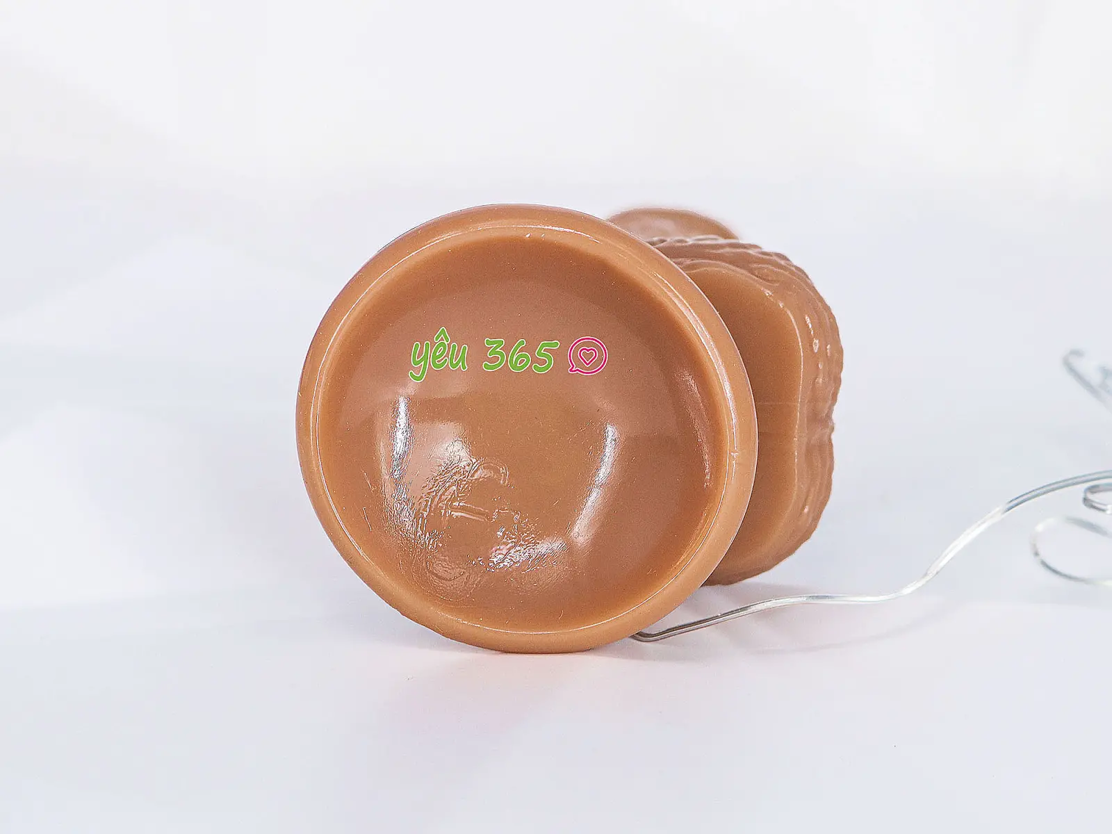 Dương vật giả có đế David rung mạnh mẽ kèm điều khiển
