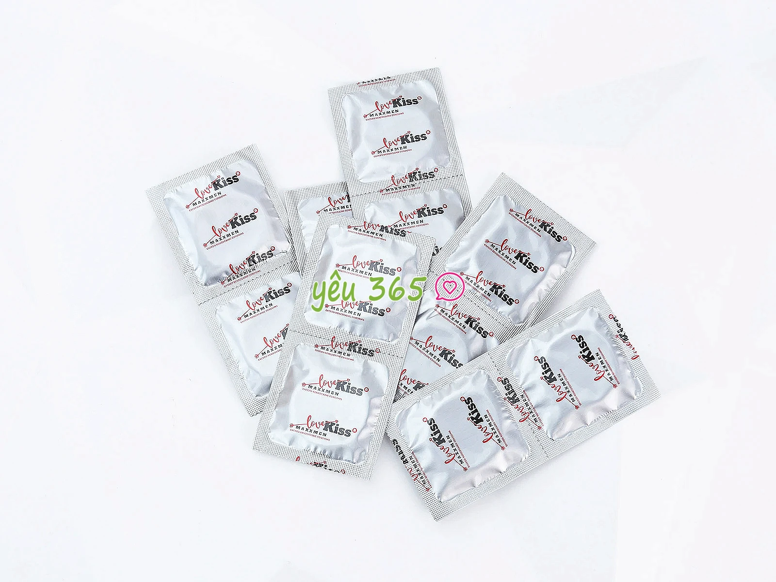 Bao cao su Love Kiss Maxxmen Cola hương Cola ngọt ngào, gân gai kích thích, hỗ trợ kéo dài thời gian