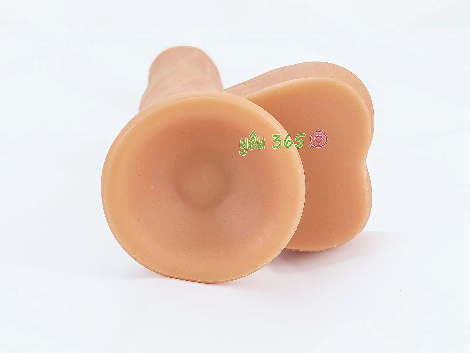 Dương vật giả có đế Knight Tornado rung thụt lắc