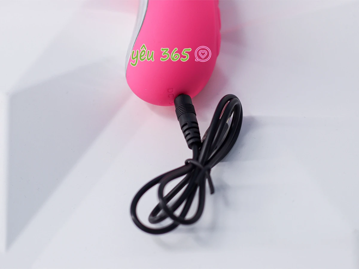 Dương vật giả rung thụt tự động Mannuo Ella Vibrating