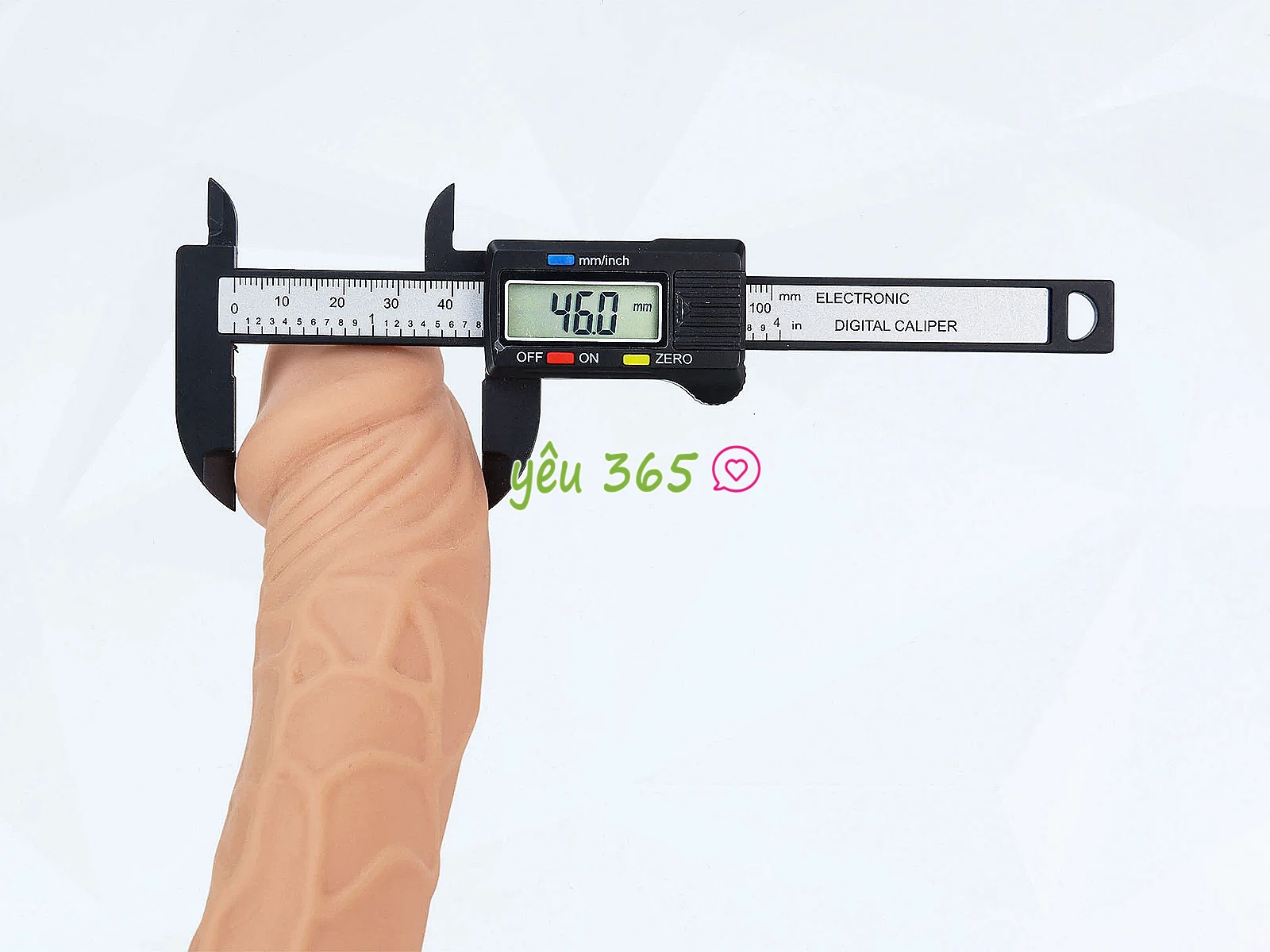 Dương vật giả rung kích thích Barbara Baile