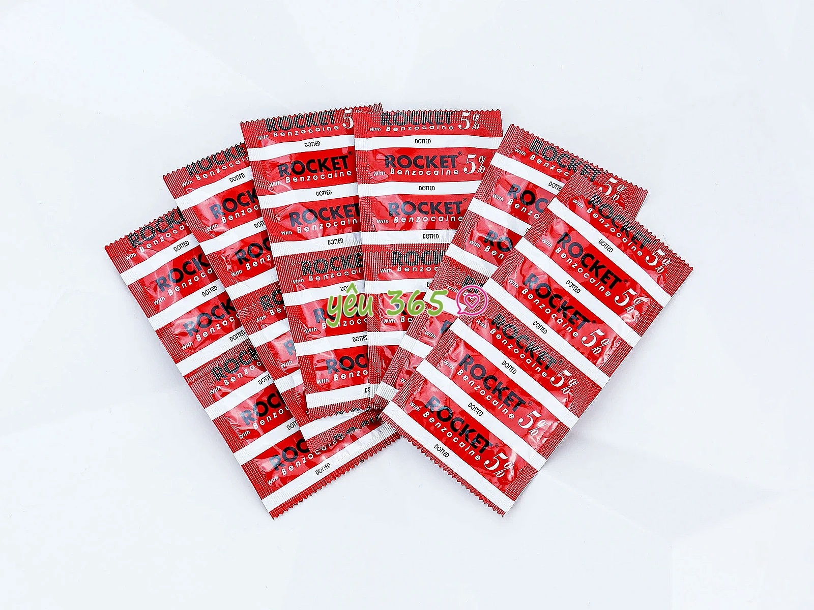 Bao cao su Rocket with Benzocaine 5% gai nổi