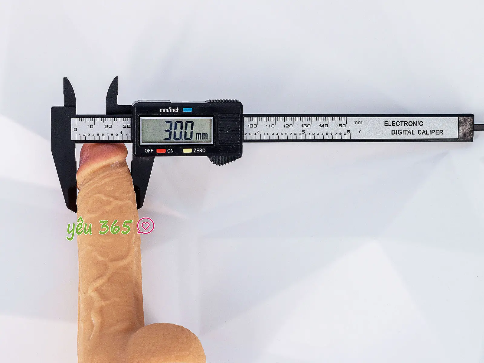 Dương vật giả có đế YEAIN Enduro Blaster 7 inch